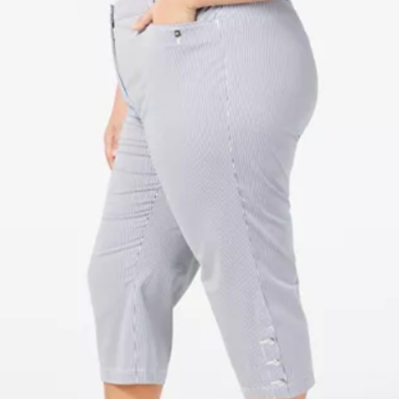KAREN SCOTT - Plus Size Striped Button-Hem Capri - Picture 3 of 3